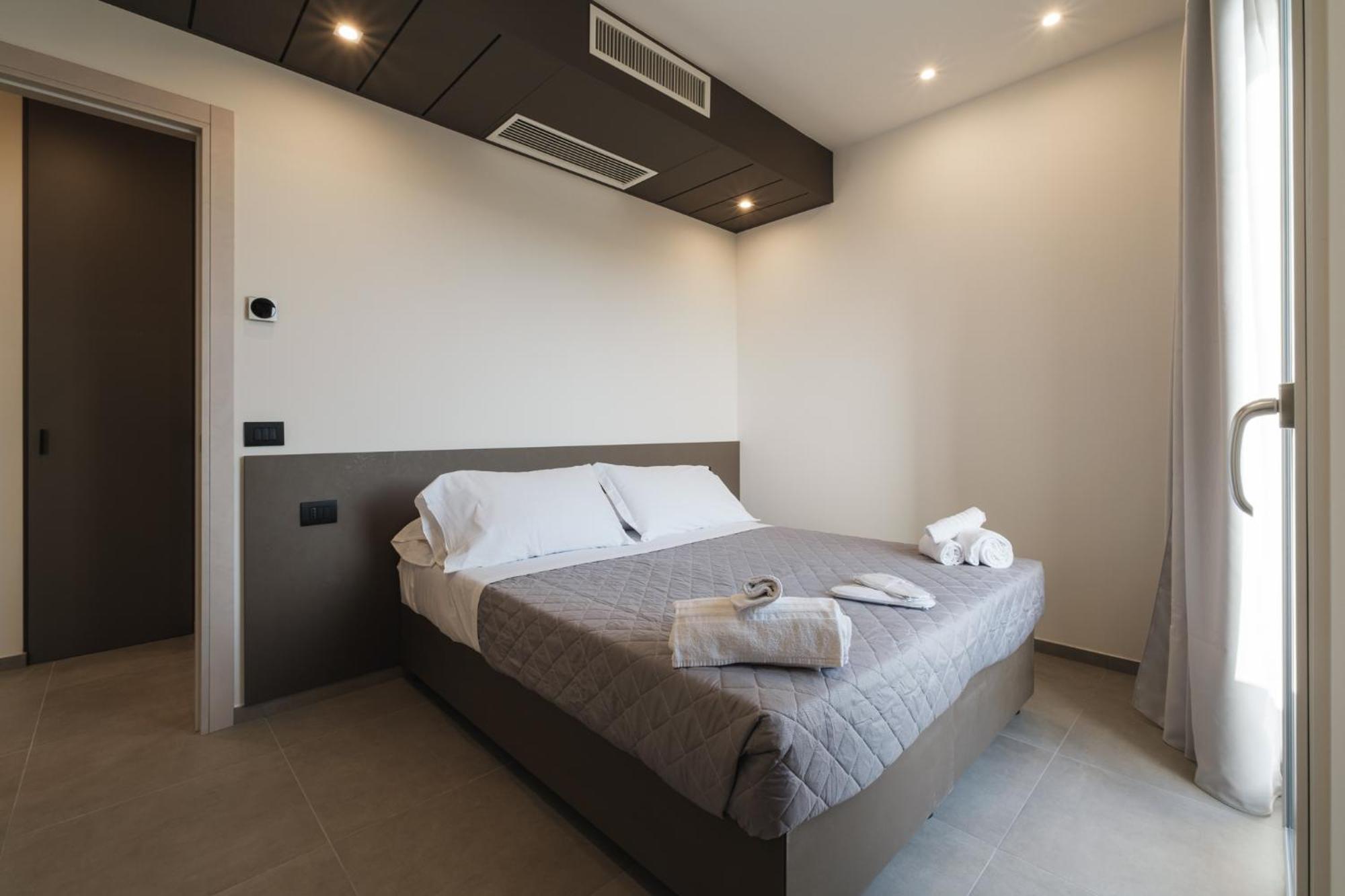 רימיני Residence Goldoni6 Suite Apartment מראה חיצוני תמונה