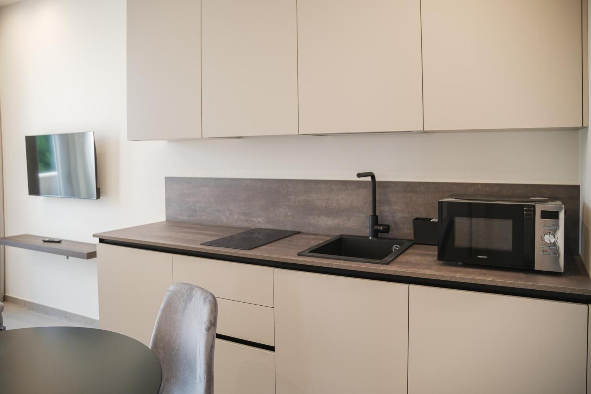 רימיני Residence Goldoni6 Suite Apartment מראה חיצוני תמונה