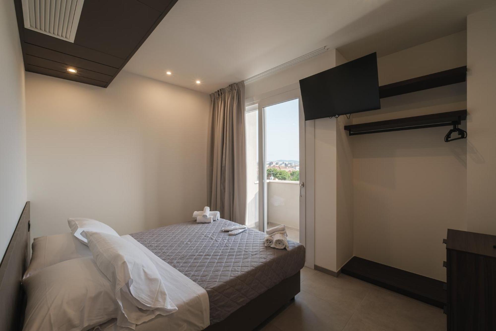 רימיני Residence Goldoni6 Suite Apartment מראה חיצוני תמונה