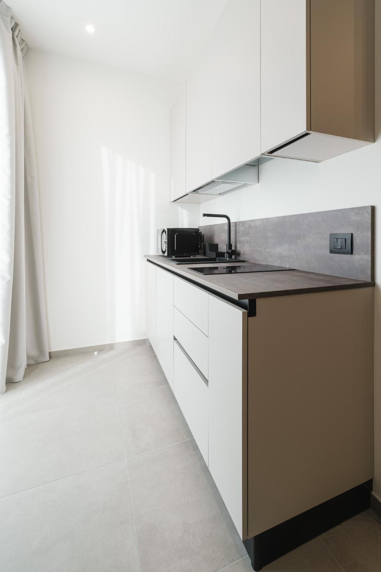 רימיני Residence Goldoni6 Suite Apartment מראה חיצוני תמונה