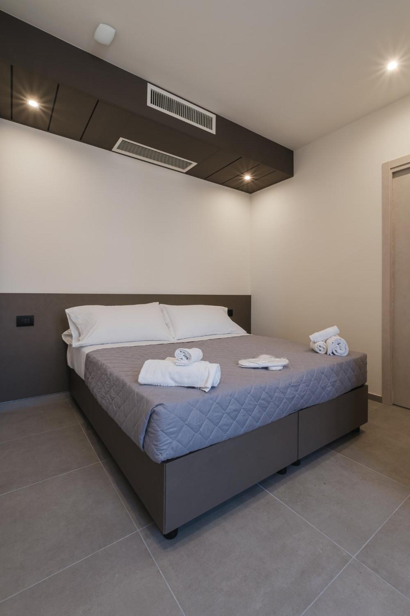 רימיני Residence Goldoni6 Suite Apartment מראה חיצוני תמונה