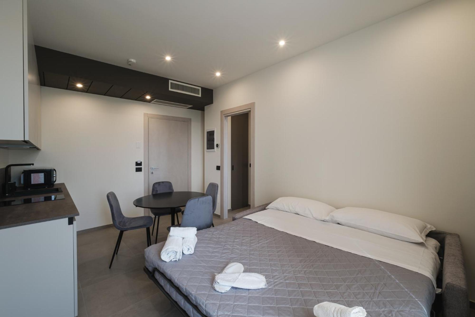רימיני Residence Goldoni6 Suite Apartment מראה חיצוני תמונה